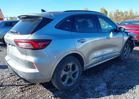 2024 Ford Escape St-Line z USA, uszkodzony, nr VIN 1FMCU9MN4RUA41955